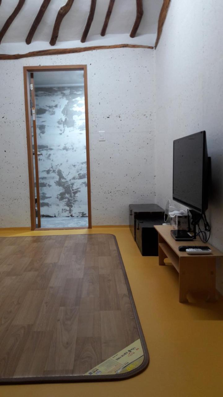 Hwangnam Gotaek Keumseulchae Hotell Gyeongju Exteriör bild